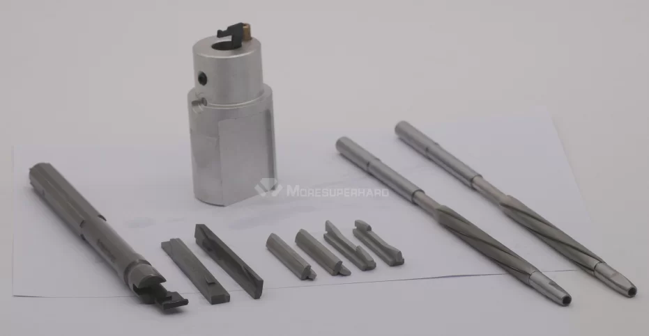 ホーニングストーン：精密加工の秘密兵器